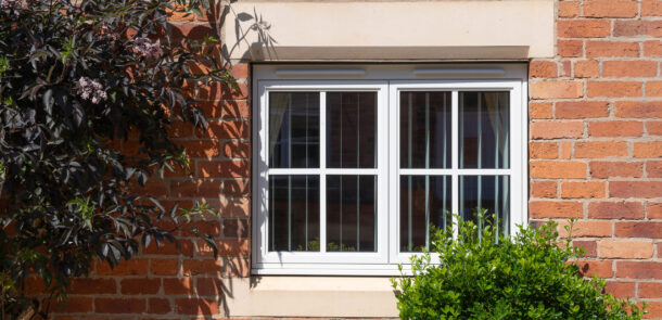 C21 – Classic Windows Stepped w_ Flat Georgian Bars – White