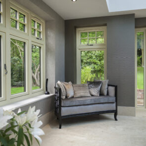 R9 garden room inside