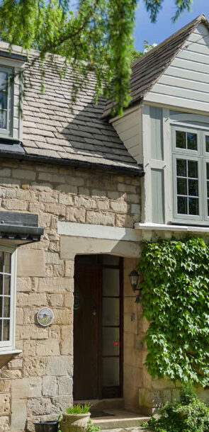 R9-painswick house front-resized